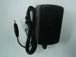 高效处理尾货 9V 2.5A电源适配器，带3C认证，热销电工电气市场